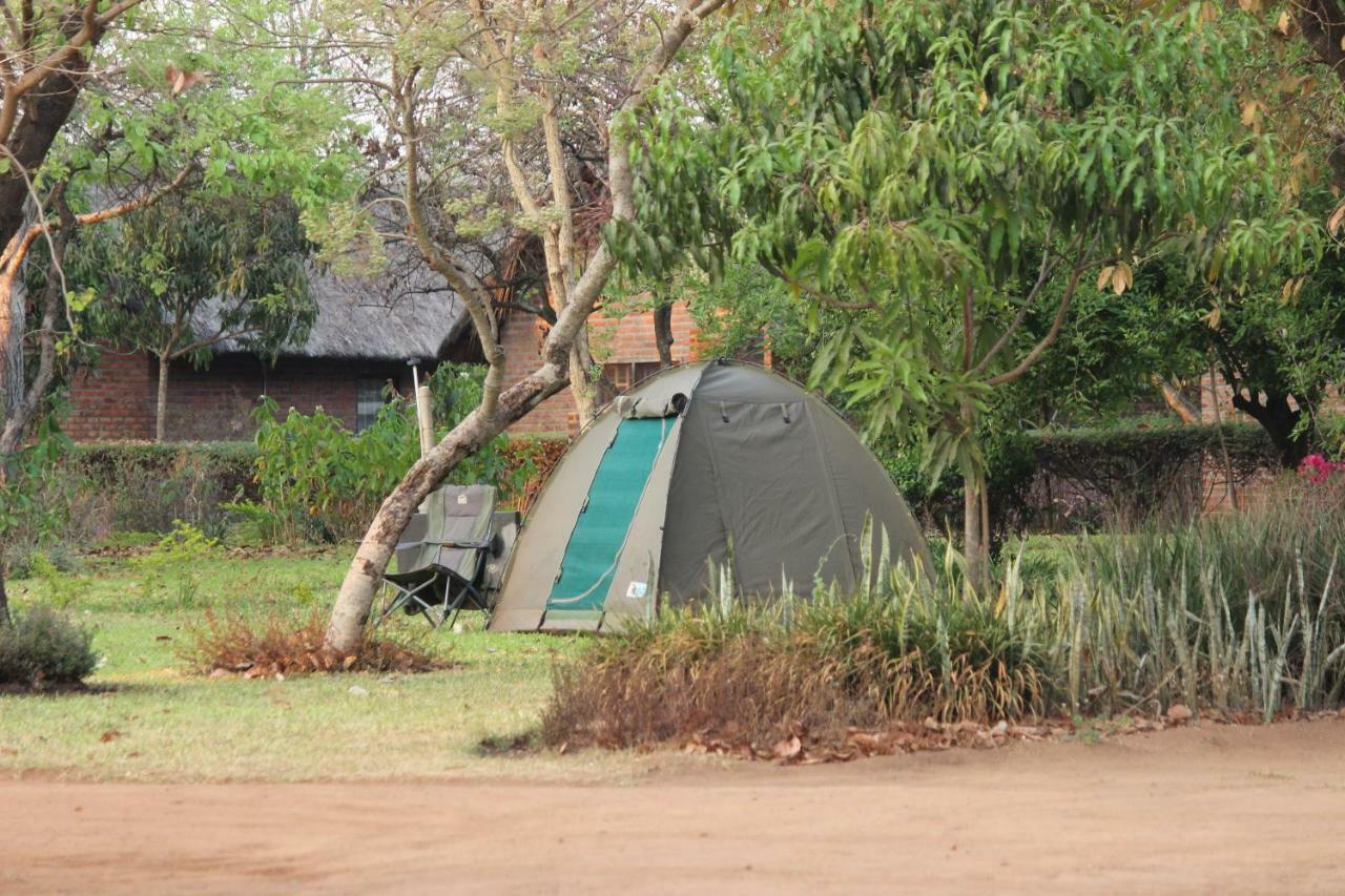 Barefoot Lodge And Safaris - Malawi リロングウェ エクステリア 写真