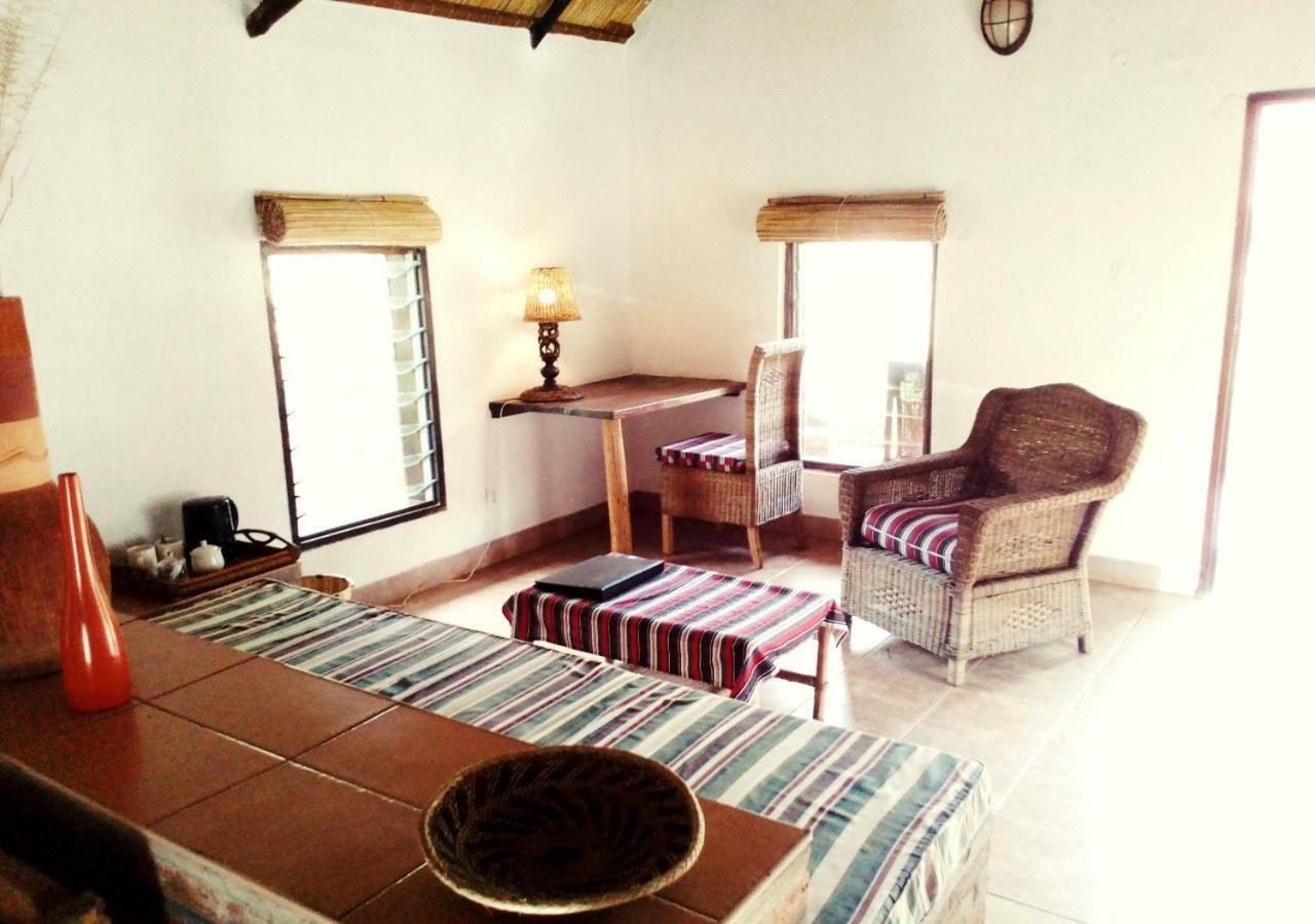 Barefoot Lodge And Safaris - Malawi リロングウェ エクステリア 写真